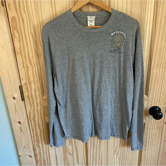 Abercrombie & Fitch Long Sleeve Muscle Tee. Size XXL. - Picture 1 of 9